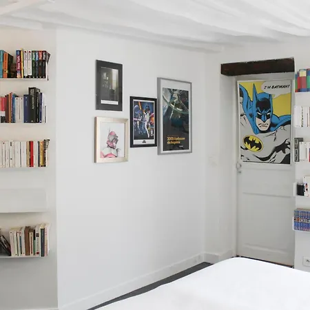 Apartman Atypical Cocoon With A View Of *