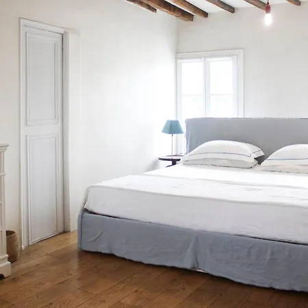 Apartamento Atypical Cocoon With A View Of